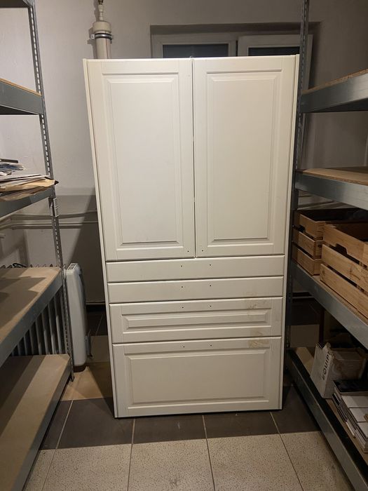 Dulap Alb ikea cu sertare !