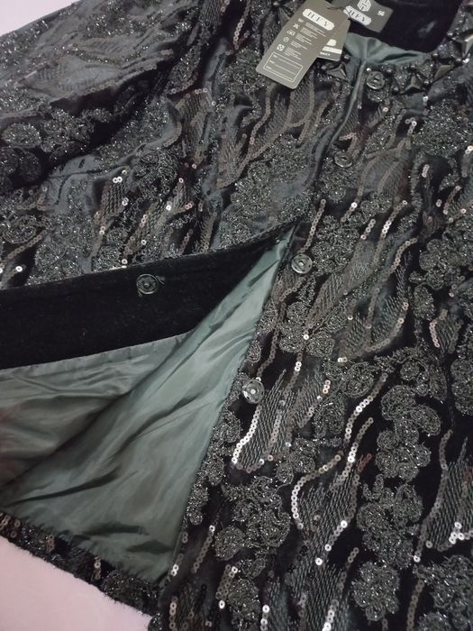 Продаётся пиджак женский