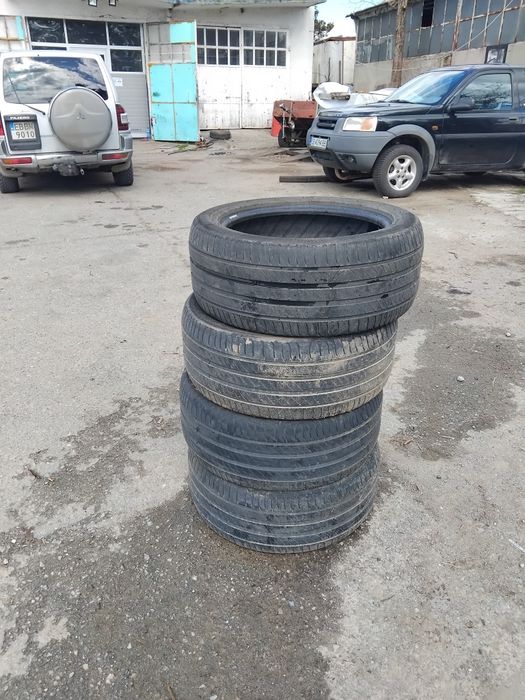 Гуми 245 45 16  Мишелин Michelin 4 броя. Вианор
Нов внос. Не са нови! Посочената цена е за един брой гума. Без коментар на цената. 43 години опит в бр