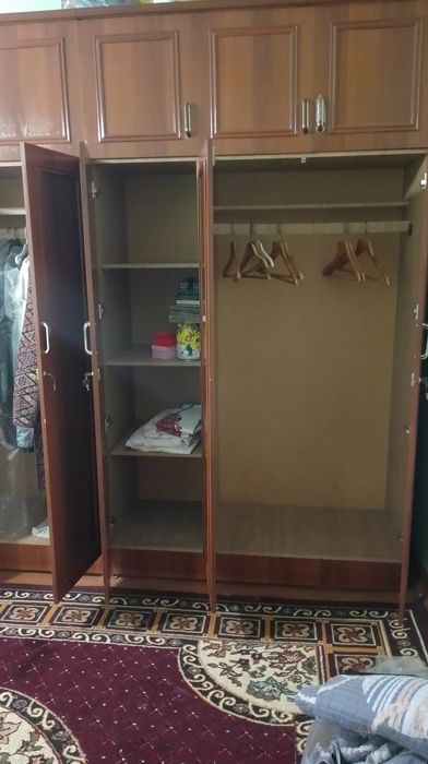 Шкаф.залга еки спальняга куйса булади.