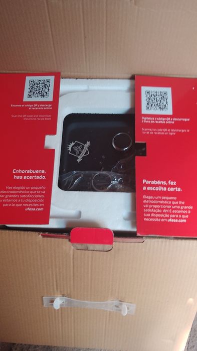 Еър фрайер UFESA PARROT-1800W.