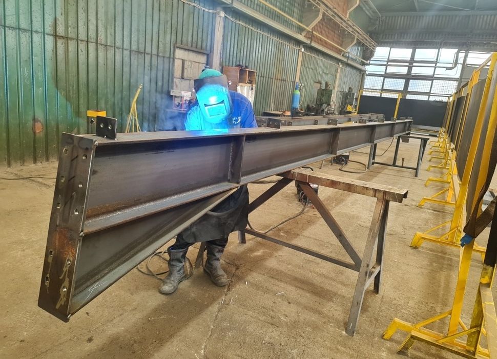 Vand structură metalică 12x30 din europrofil IPE !

Facem și alte dime