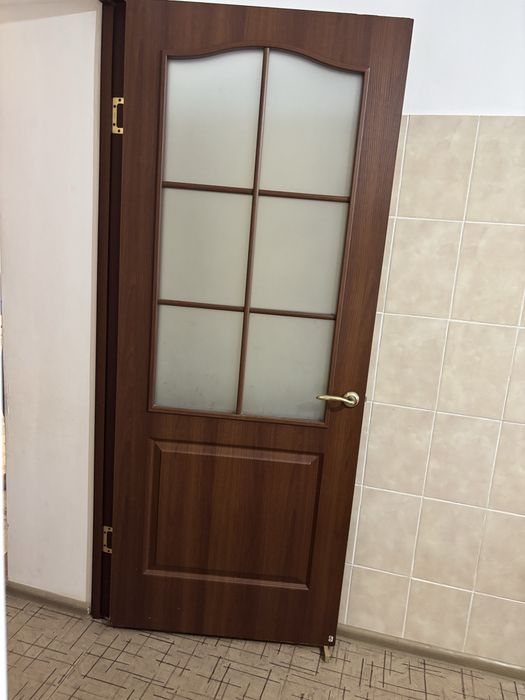 Продам двери межкомнатные за недорого