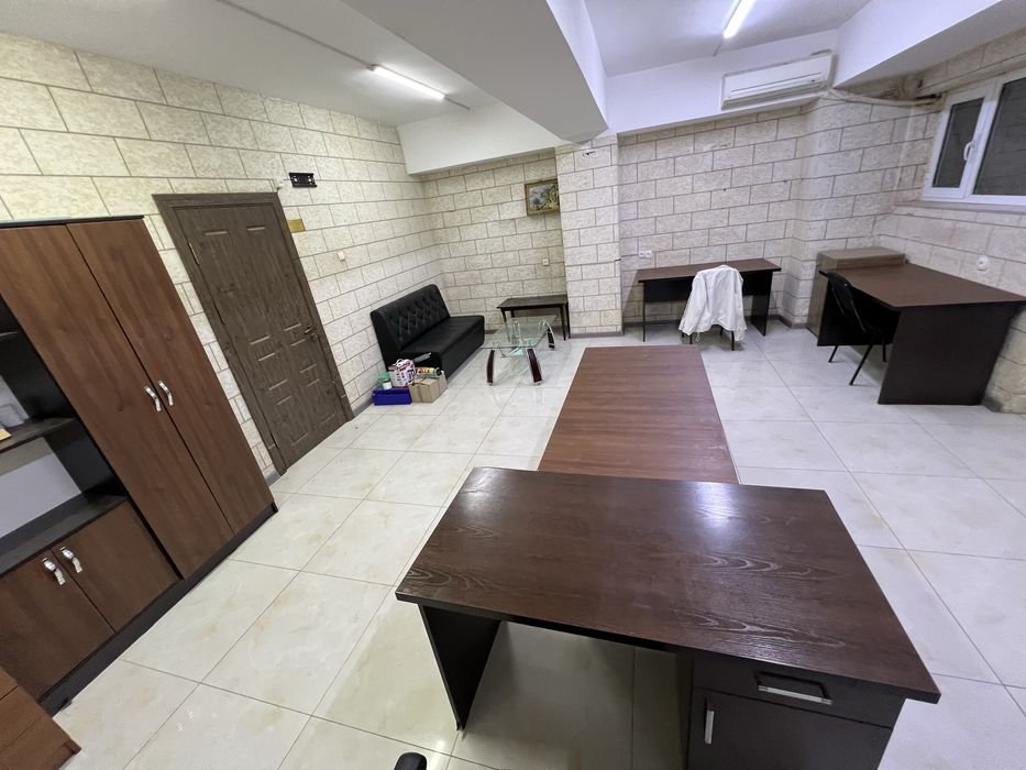 Аренда под офис 2 минут от метро Новза С мебелью! 35м2 Подволь!