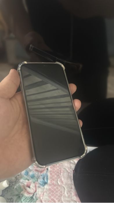 Продам Iphone 12 64gb