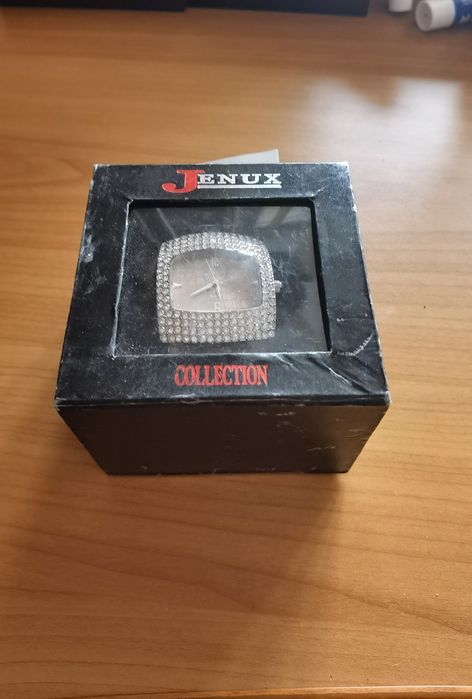 2 bucăți diferite ceas nou nepurtate  japoneze Miyota(Citizen)