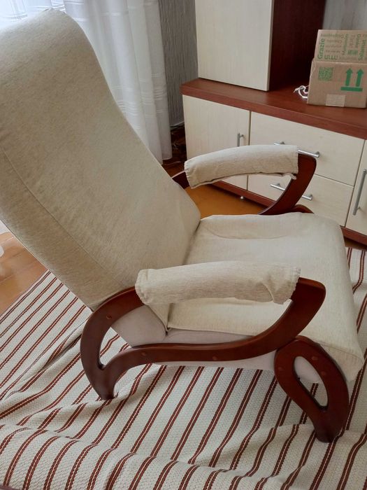 Продам кресло б/у в отличном состоянии