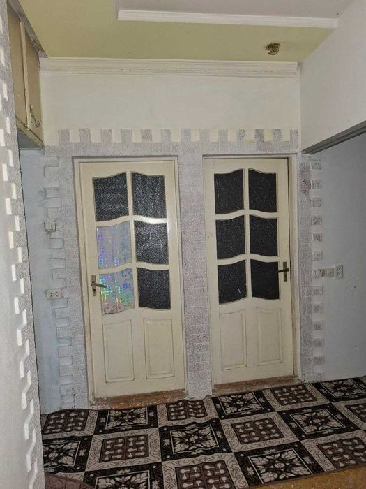 ijaraga 3 xonalik kvartira 2-qavatdan beriladi. Sharq1 bozorcha