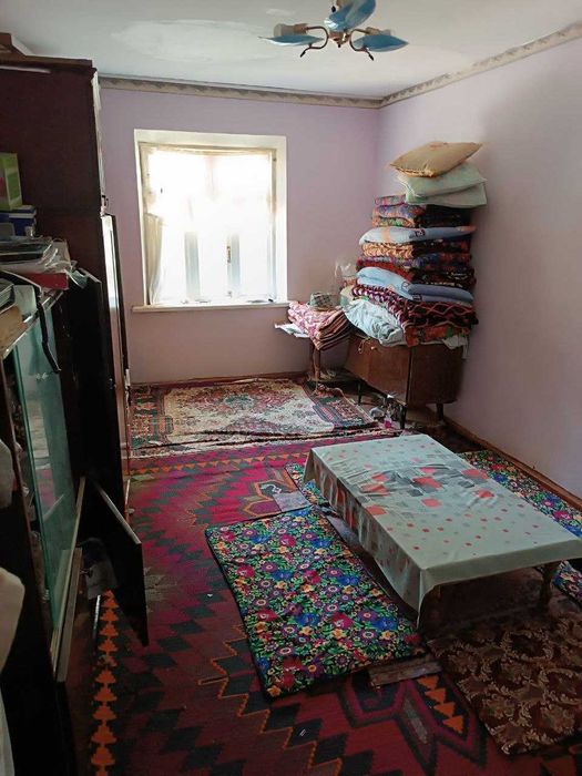 1 xonali uy sotiladi