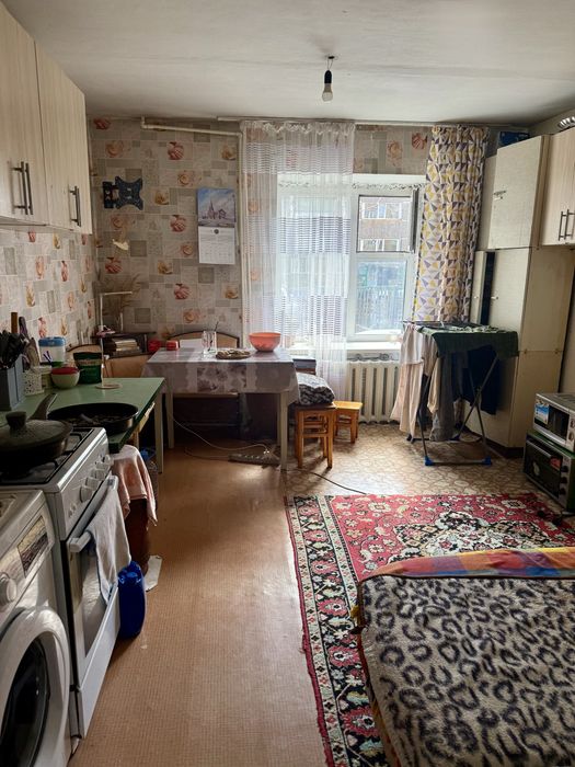 2комн, Луначарского 228, 1этаж