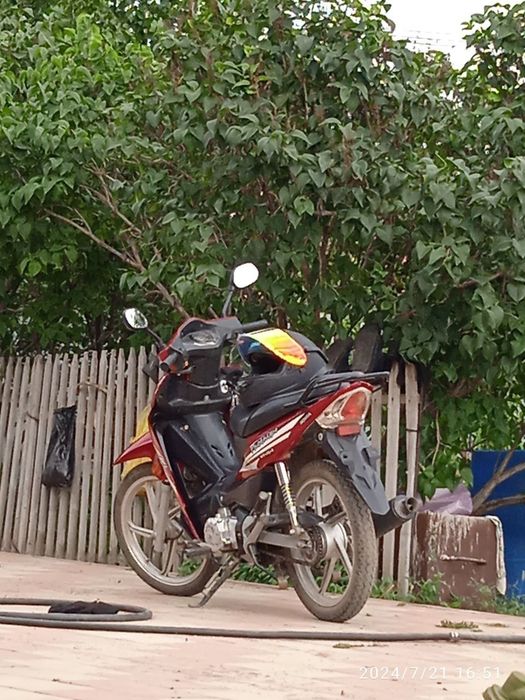 Продам мопед Honda Phoenix 110см³