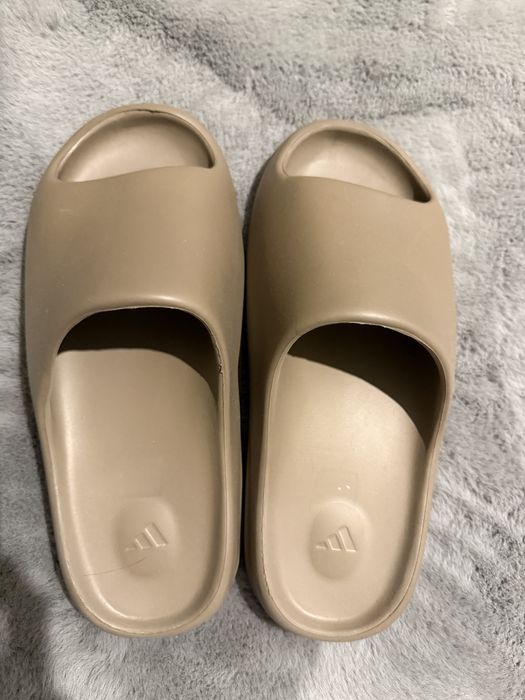 Adidas Yeezy Slides