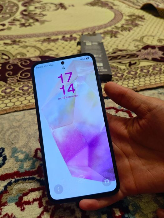 обменяю samsung A35 5g 256