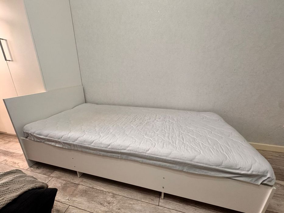 кровать односпальная