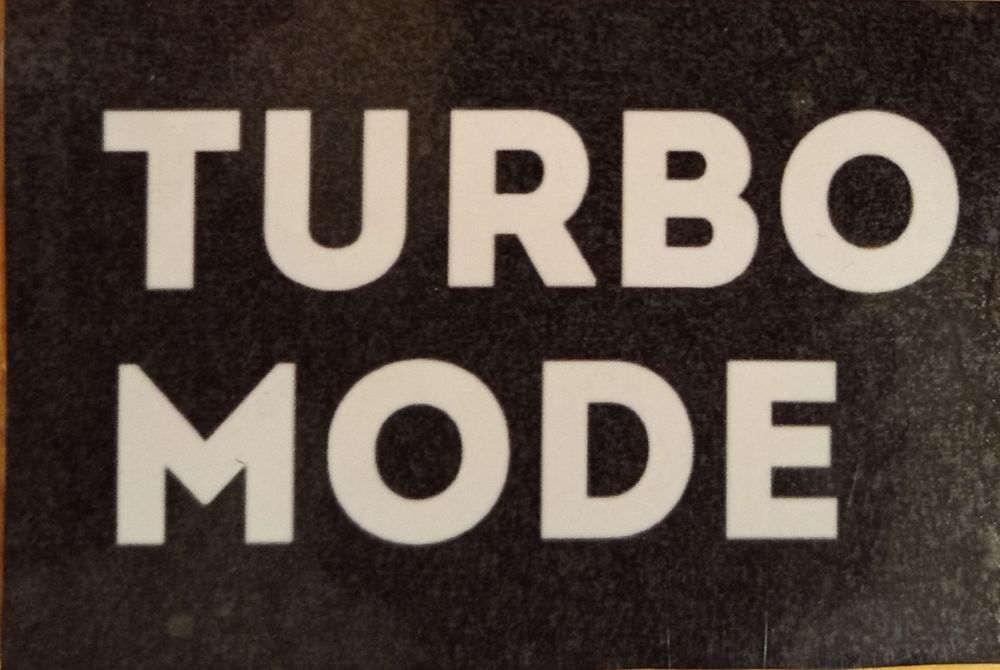 „Стикери за кола / мотор – ламинирани, водоустойчиви“