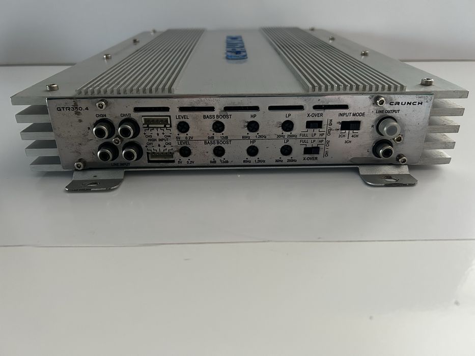 Vand amplificator statie auto Crunch gtr 350.4
