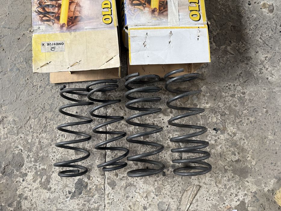 Пружини за повдигане Old Man Emu Nissan Patrol Y60/61