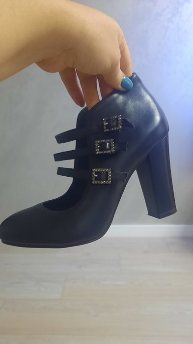 Pantofi pentru doamne