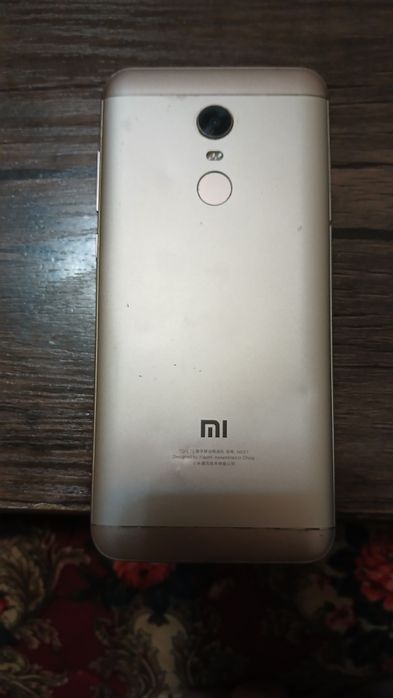 Продаётся Телефоны