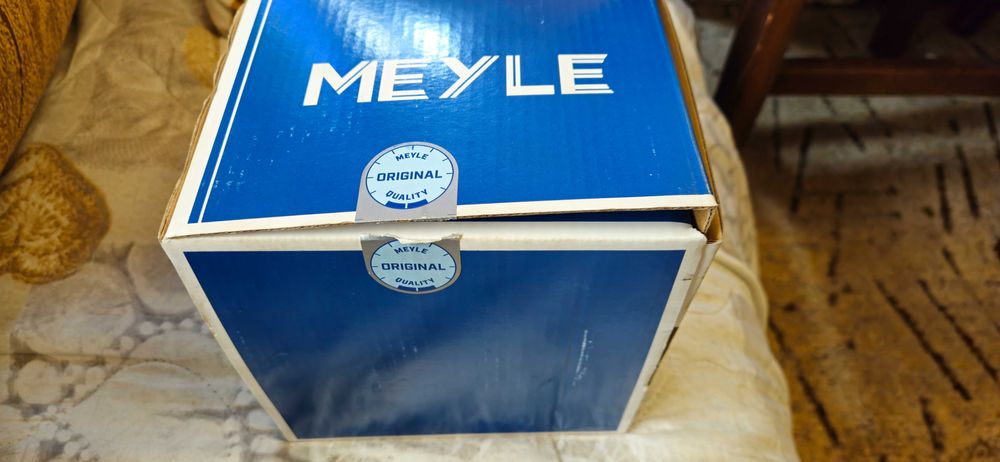 Главина за пасат б6 2.0 Meyle