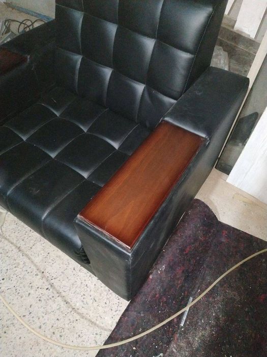 Minni divan kreslo Black office