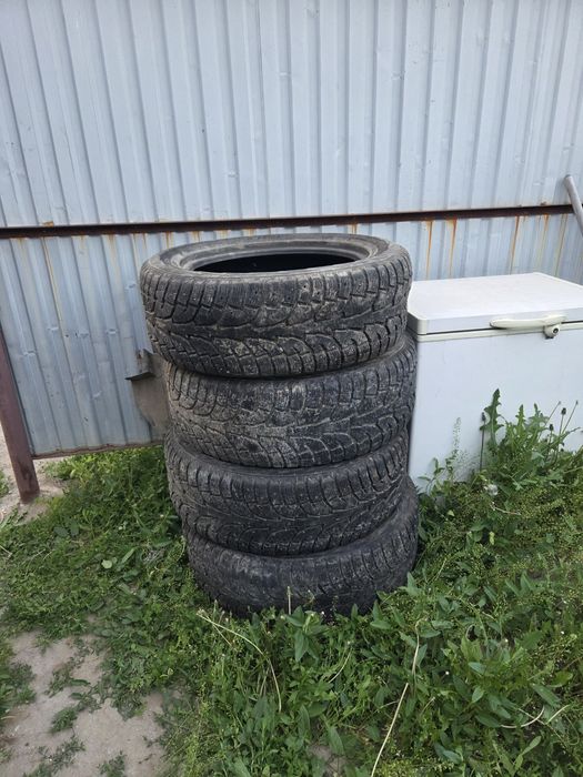 Продам колеса 275/55R20