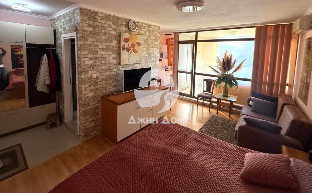 Продава се Едностаен апартамент в к.к. Слънчев бряг - 52 кв.м за 627 €/кв.м - Снимка #2