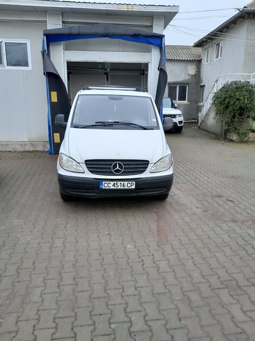 Vand Mercedes vito anul 2005