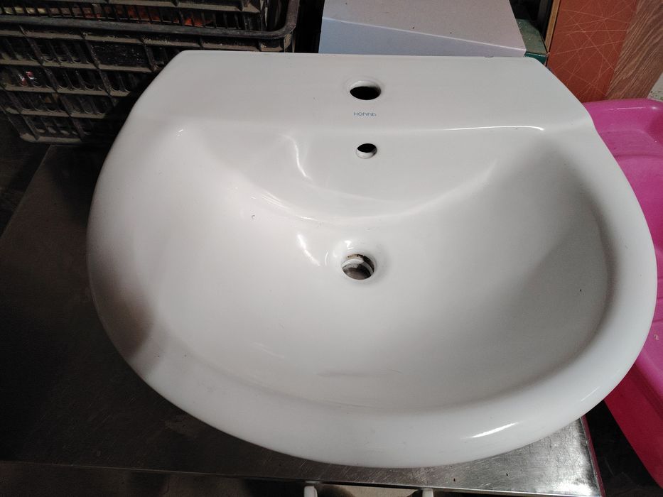 Раковина керамическая"Тюльпан"