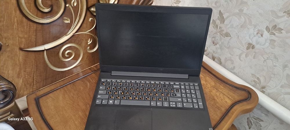 Lenovo C i3 8pakaleniya, 1 tr xotira, ssd m2 128, usileni qilingan