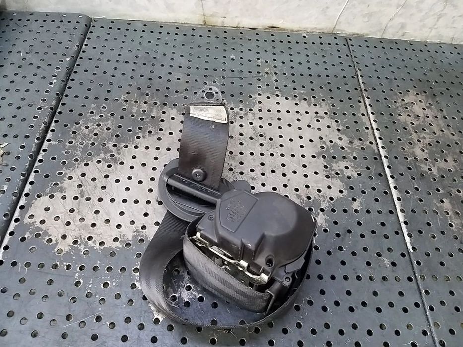 Centura siguranta dreapta spate vw polo 6r 34036624