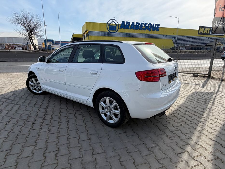AUDI A3 Sportback 2010 — imagine 4