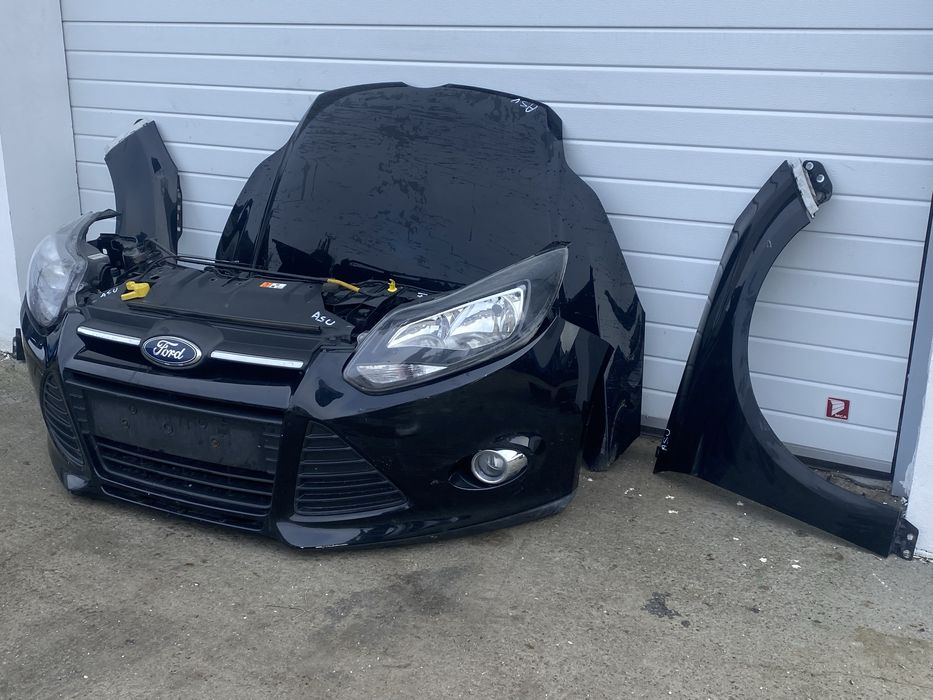 Fata completa Ford Focus 3 bara fata capota trager far aripa radiator