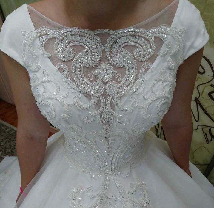 Свадебное платье. Новое