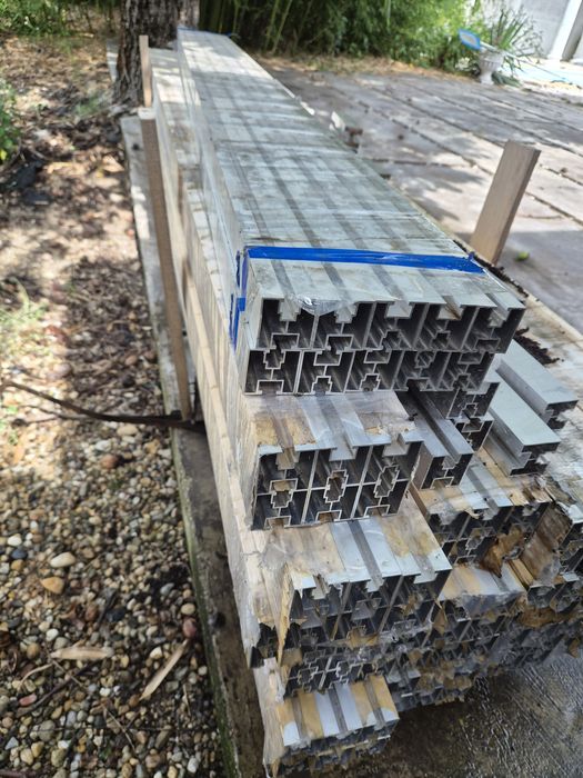 Profil Aluminiu panouri fotovoltaice 40x40mm șină