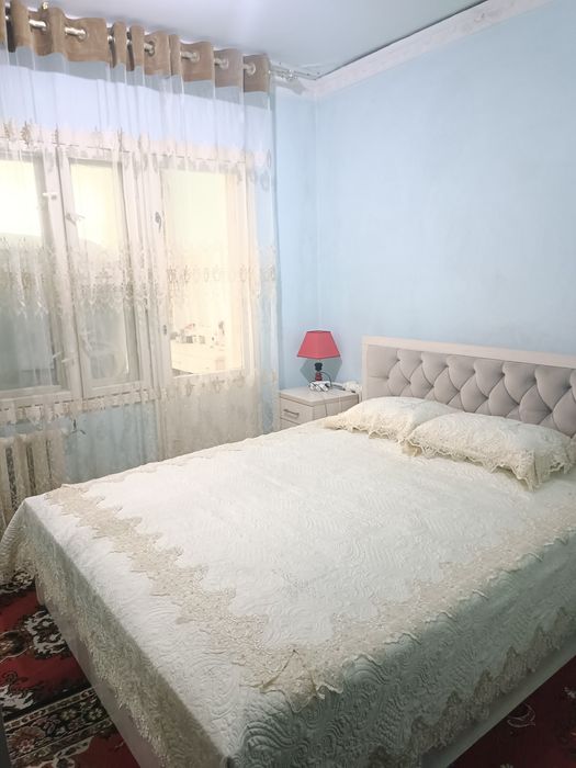 Продается своя  3 комнатная квартира срочна! Сергели 7 конечка