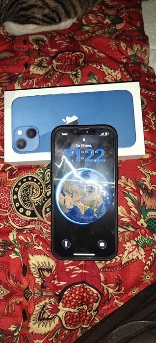 Айфон 13 128 Гб.