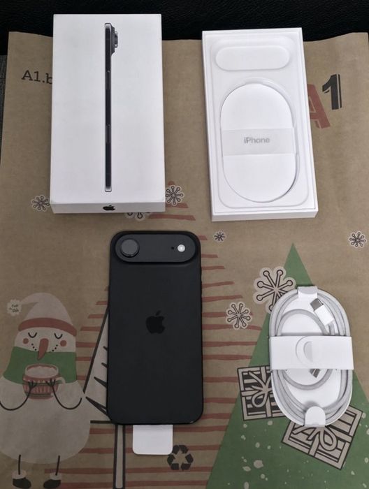 256GB iPhone 17 Air Гаранция от A1 до 2027г. Black | Черен