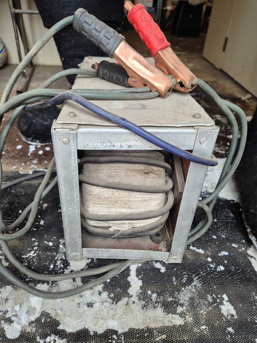 Устройство для запуска авто