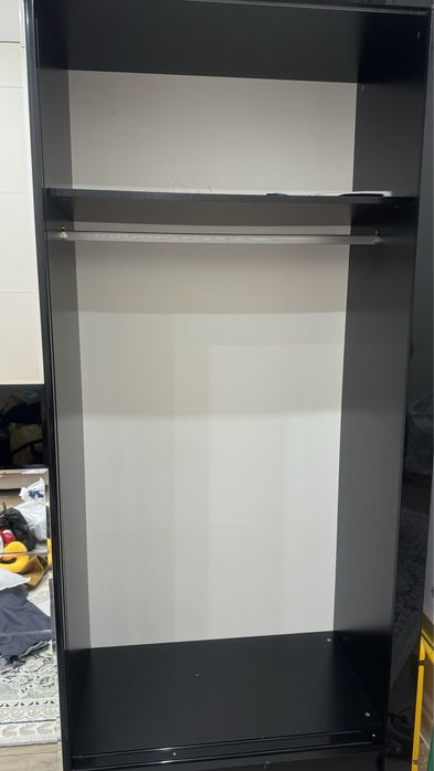 Продаетс шкаф-купе и комод