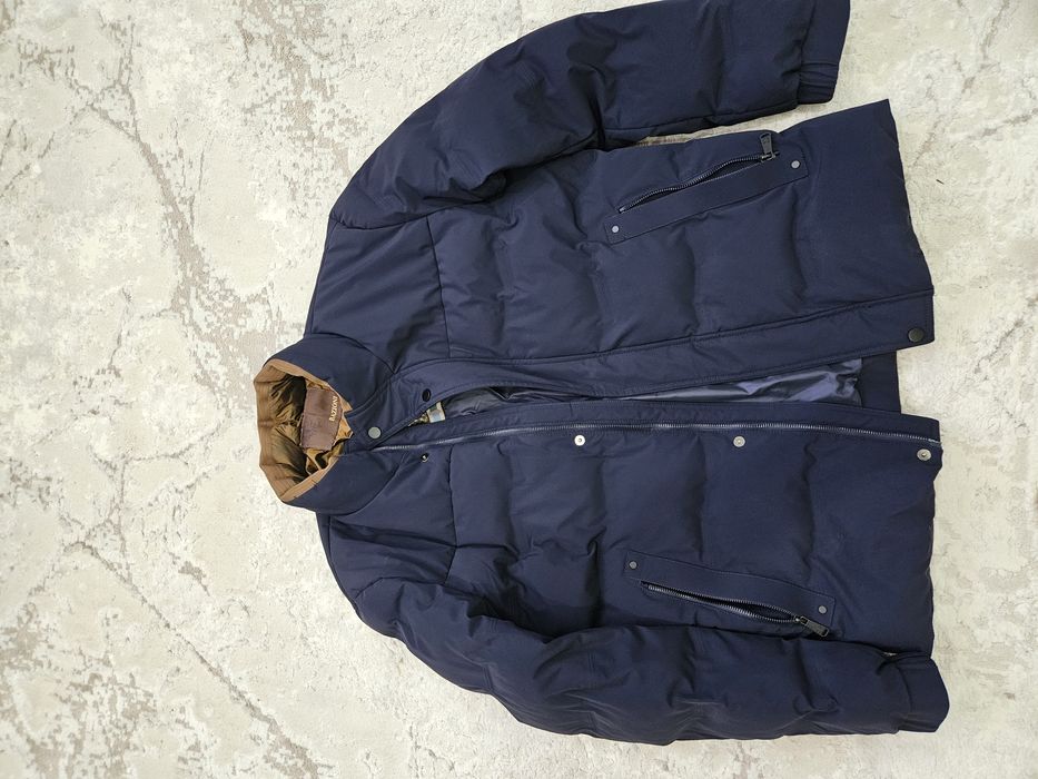 Продам куртки зимние