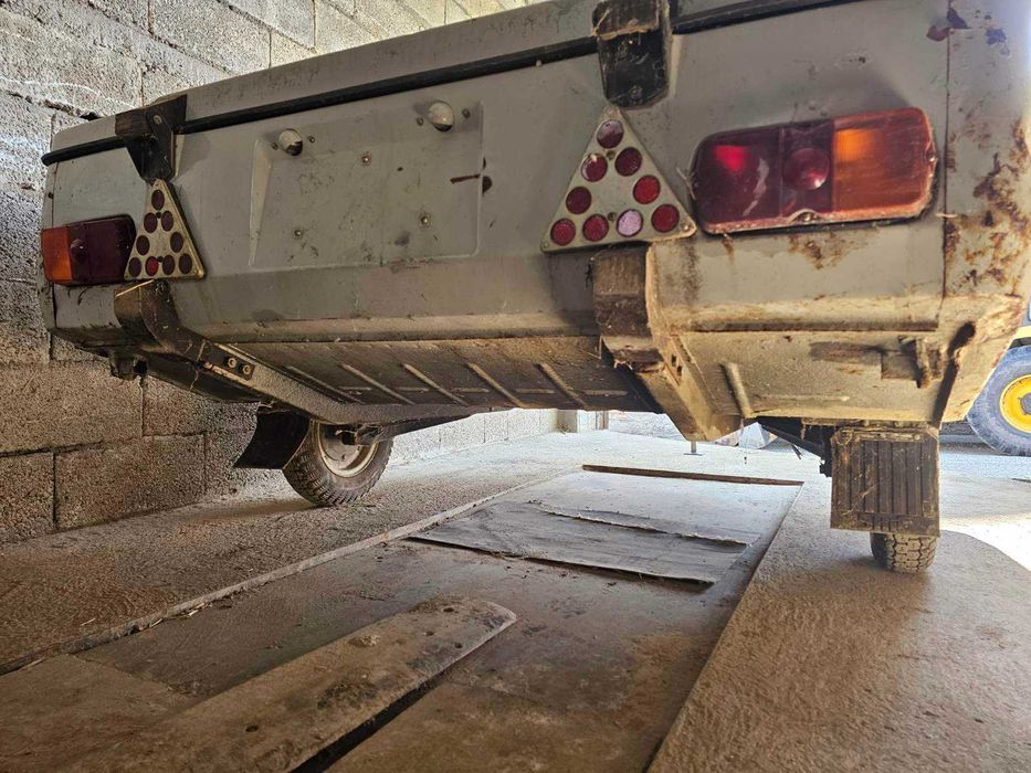 Туристическо ремарке / палатка