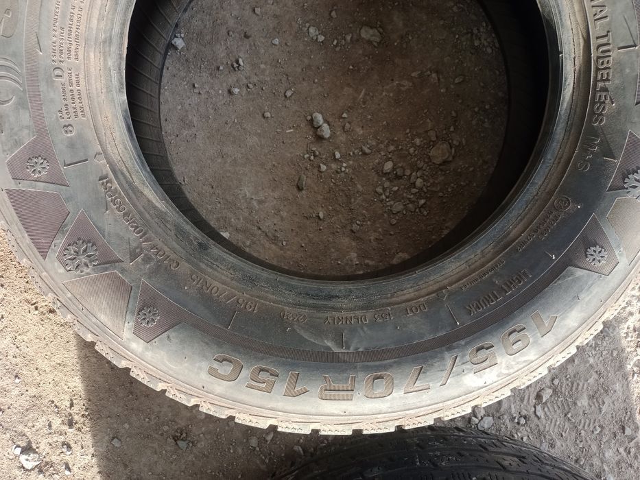 шины 195/70r15c 2шт.