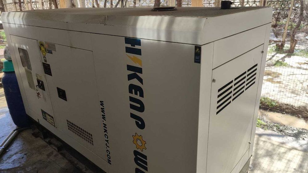 generator 50kv.  Salyarkaga ishlaydi.