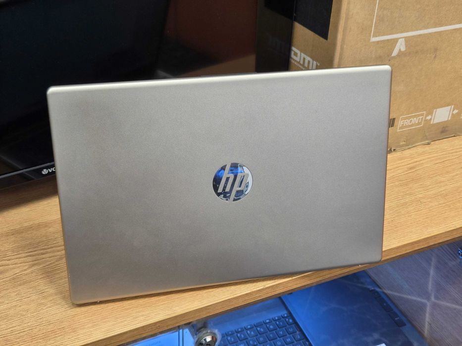 Hope Amanet P10/Laptop HP 15 Ryzen 3 7320U SSD
