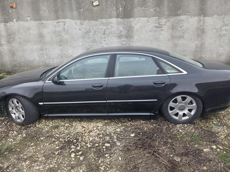 Dezmembrez audi a8 4x4