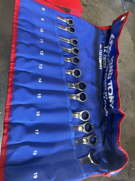 Set chei combinate cu clichet KING TONY 8–19 mm (12 piese)