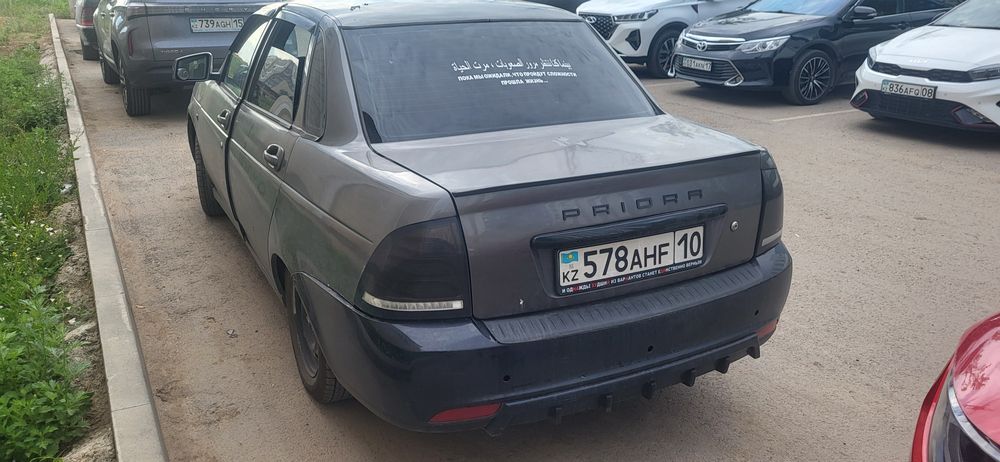 Ваз лада приора продам