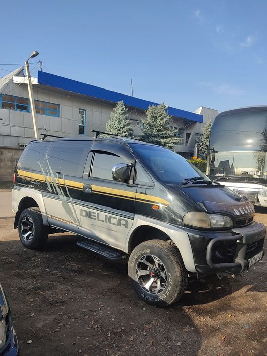 Продам Митсубиси делику булку