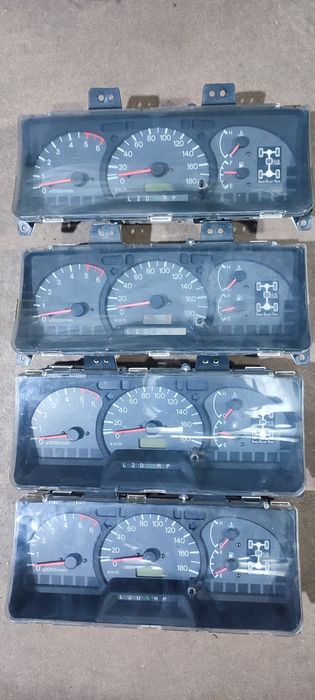 Щиток приборов Toyota